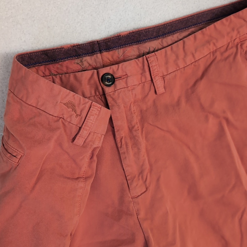 Tommy Bahama Mens Island Chino Casual Shorts Nectar Orange Size 40x9" Modal‎
